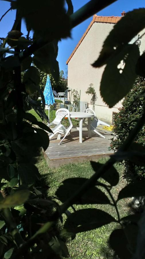 Le Ti'Roussat Bed & Breakfast แซงตรองเดร-เดอ-คุบแซก ภายนอก รูปภาพ